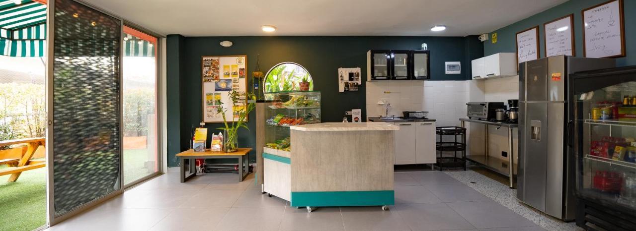 Living Hostel Medellín Eksteriør bilde