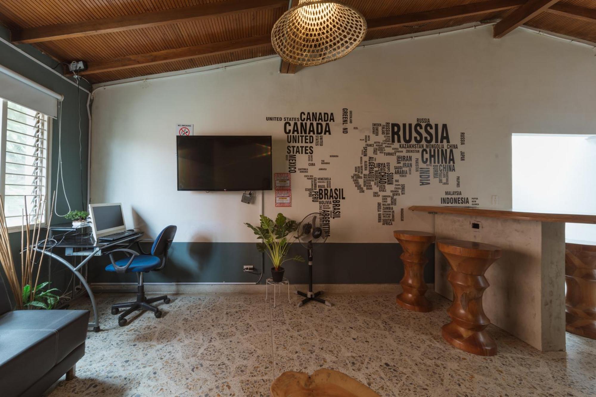 Living Hostel Medellín Eksteriør bilde