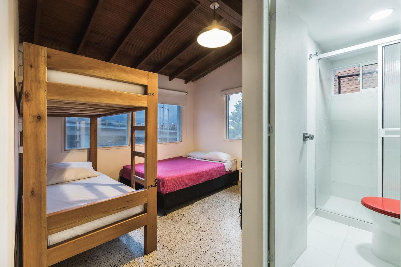 Living Hostel Medellín Eksteriør bilde